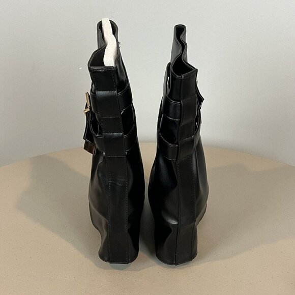 Yoki Black Wedge Mid Calf Boots Gold Lock Charm Size 6 - Picture 6 of 15
